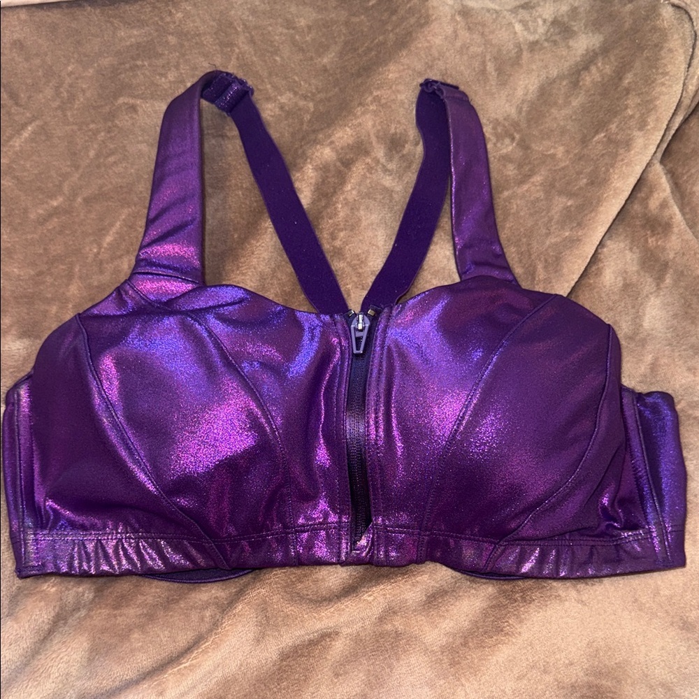 Victoria’s Secret Knockout High-Impact Front-Close Sports Bra